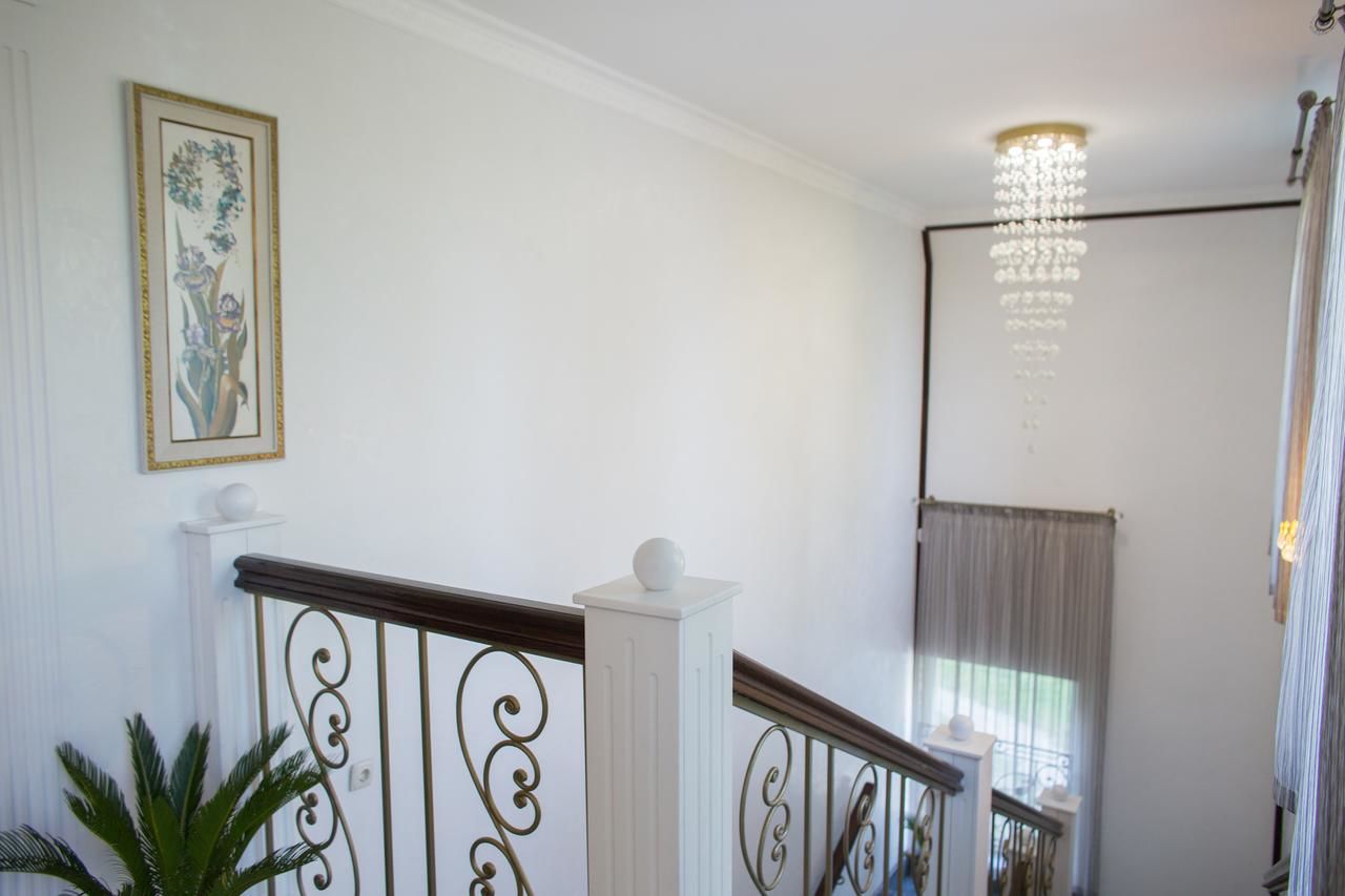 Отель Boutique Hotel Deluxe Каменец-Подольский-15