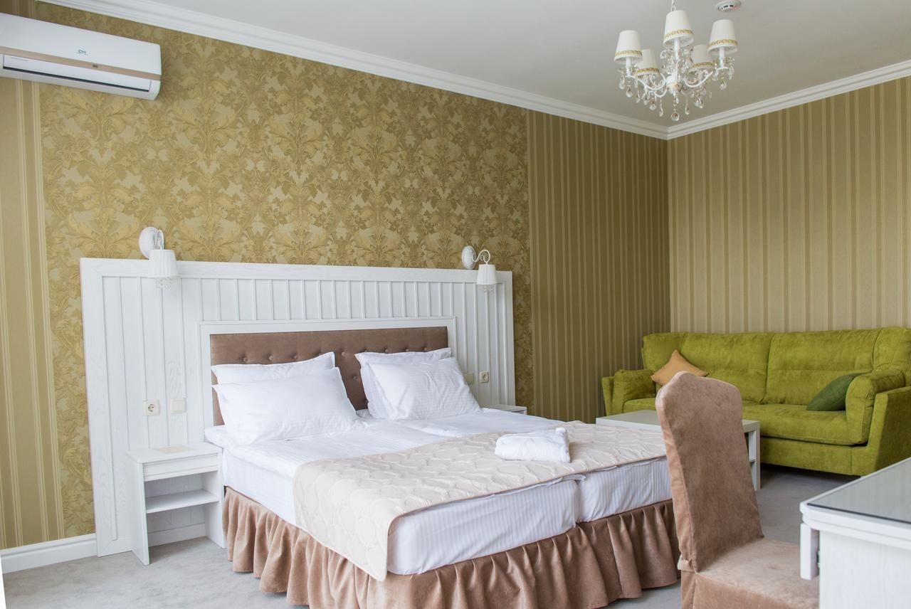 Отель Boutique Hotel Deluxe Каменец-Подольский-42