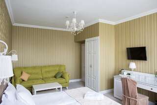 Отель Boutique Hotel Deluxe Каменец-Подольский Люкс с 2 спальнями-12