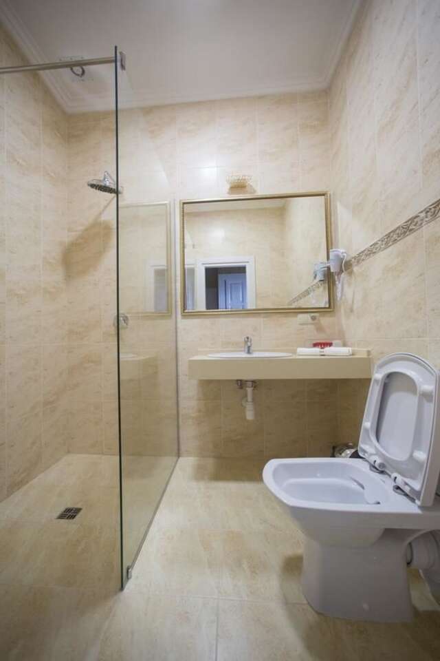 Отель Boutique Hotel Deluxe Каменец-Подольский-27